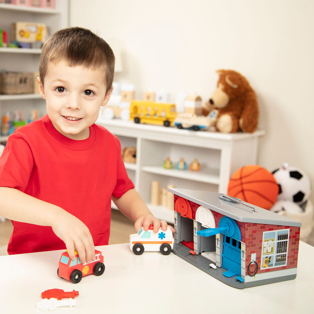 Melissa & Doug Keys & Cars Rescue Garage