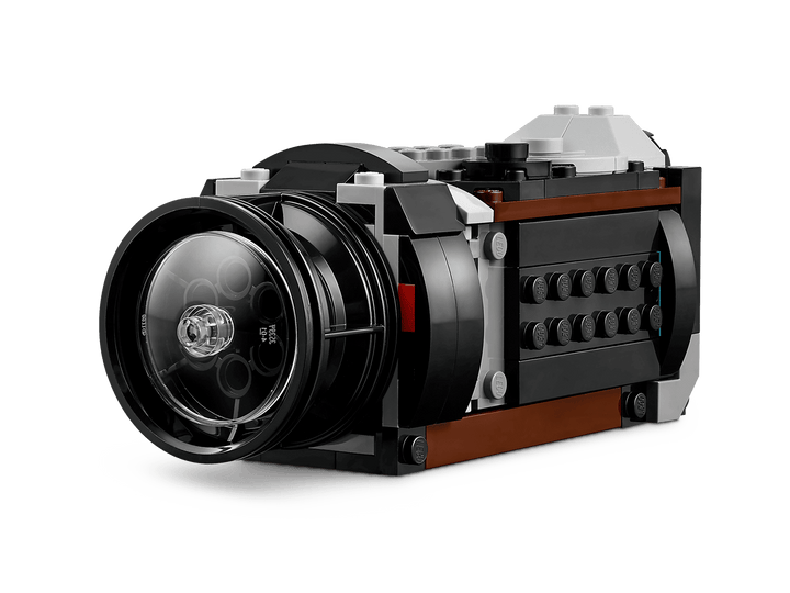 LEGO Creator 3-in-1 Retro Camera (31147)