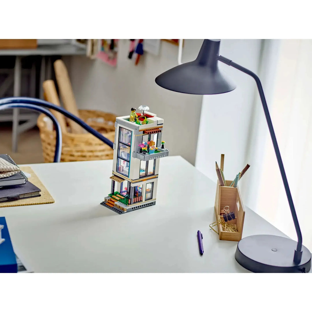 LEGO® Creator Modern House (31153)