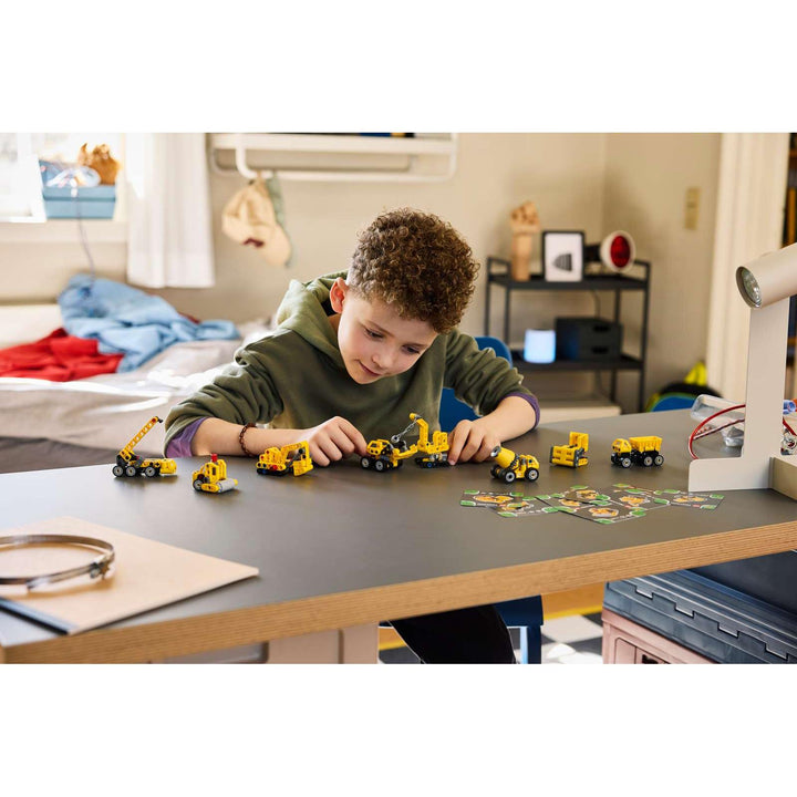 LEGO Technic Mighty Machines (42233)