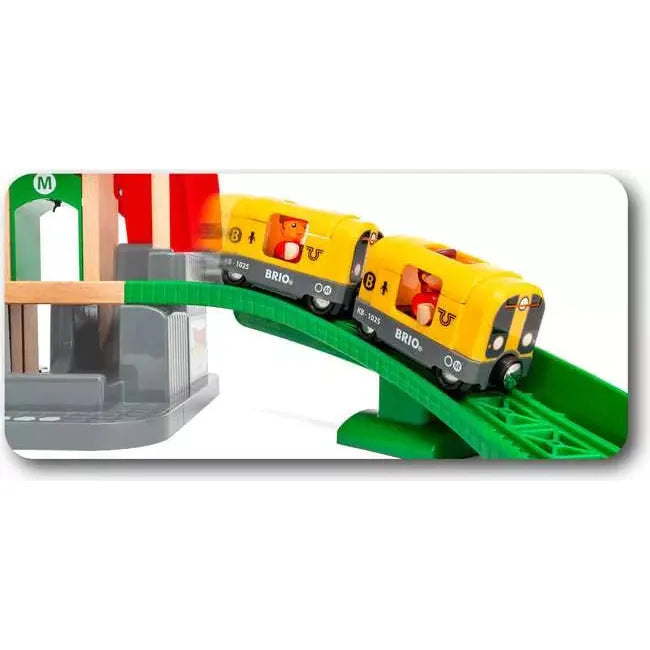 BRIO Central Station Set 33989 (37 Piece Wooden Train Set)