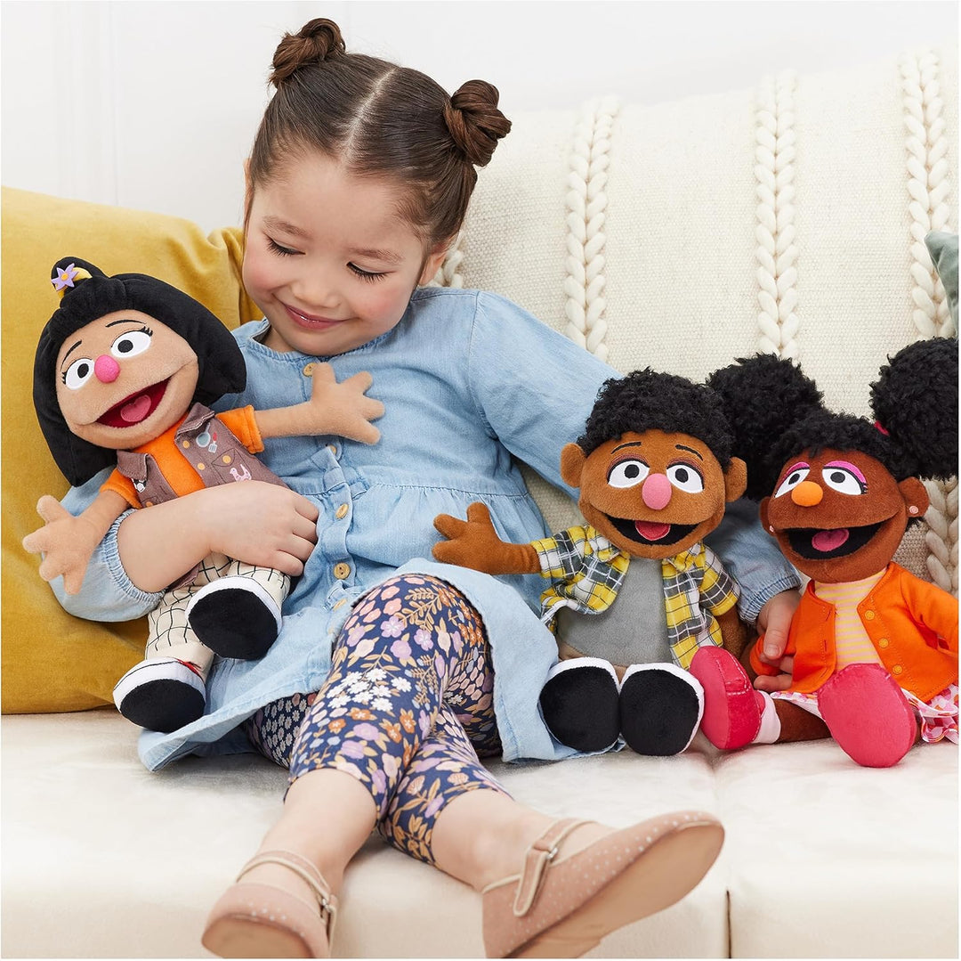 GUND® Sesame Street - Tamir 13 in