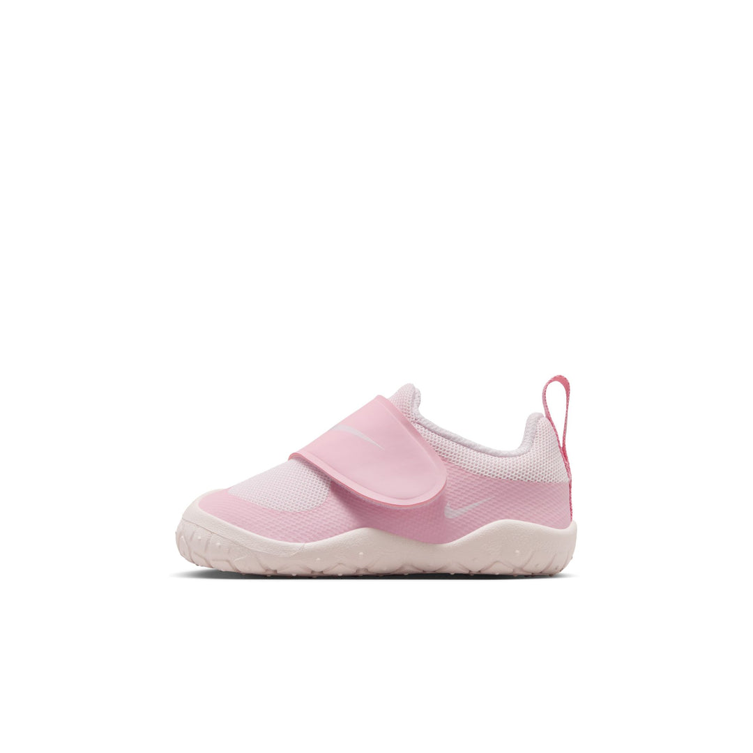 Nike Swoosh 1 Essential