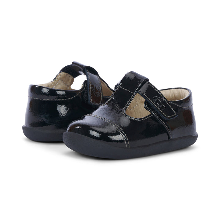 See Kai Run Bianca Mini First Walker Mary Jane Baby Dress Shoe (Black Patent & Gold)