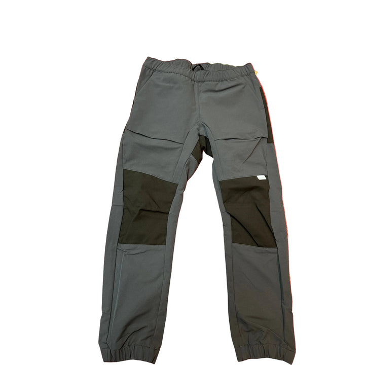 Reima Vaeltaa kids pants with waterproof reinforced knees and back. Durable, flexible outdoor pants designed for active kids and everyday play.