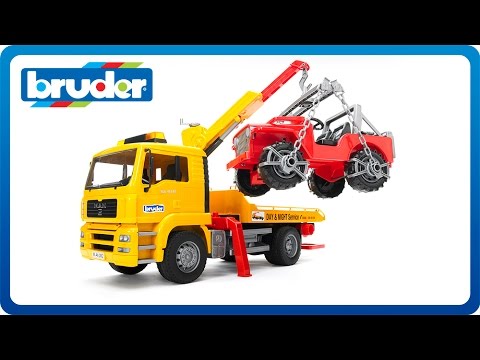 Bruder MAN TGA Tow Truck with Cross-Country Vehicle