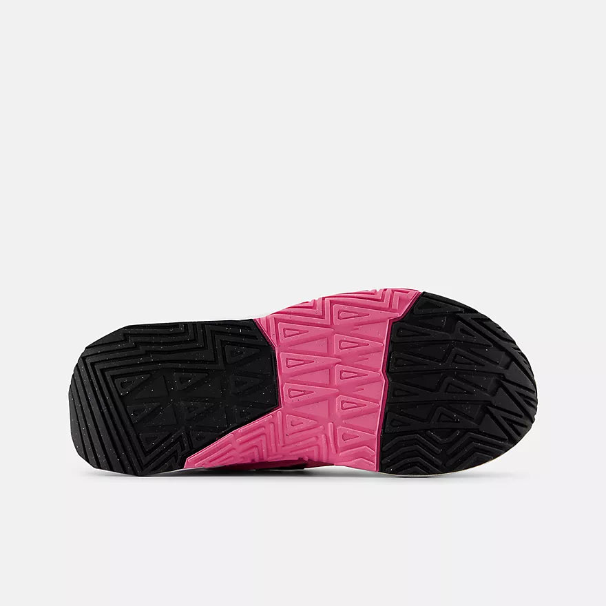 New Balance FuelCell Play Bungee Sneaker w/Top Strap (Little Kid)