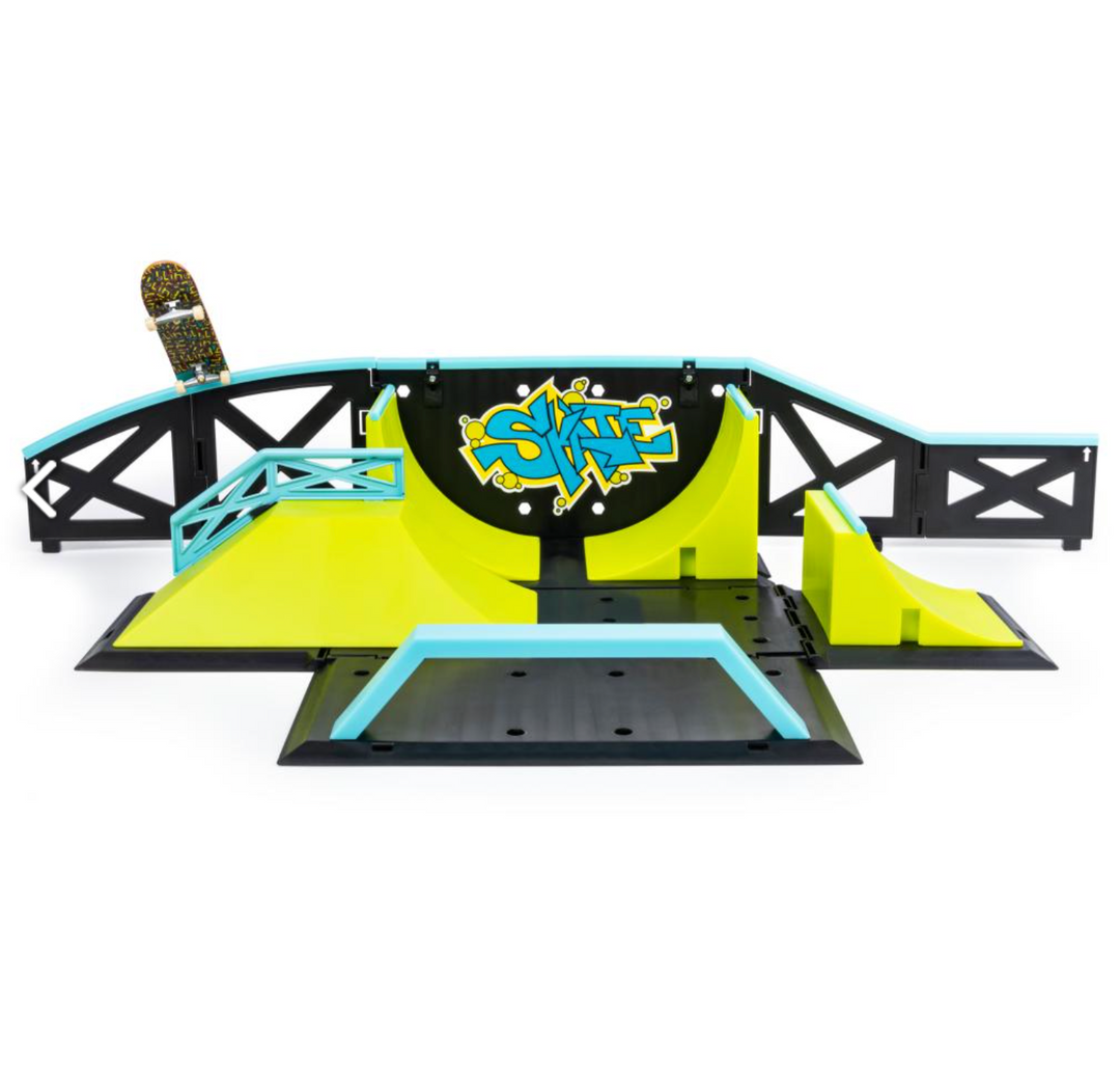 Tech Deck - Transforming SK8 Container with Ramp Set and Skateboard