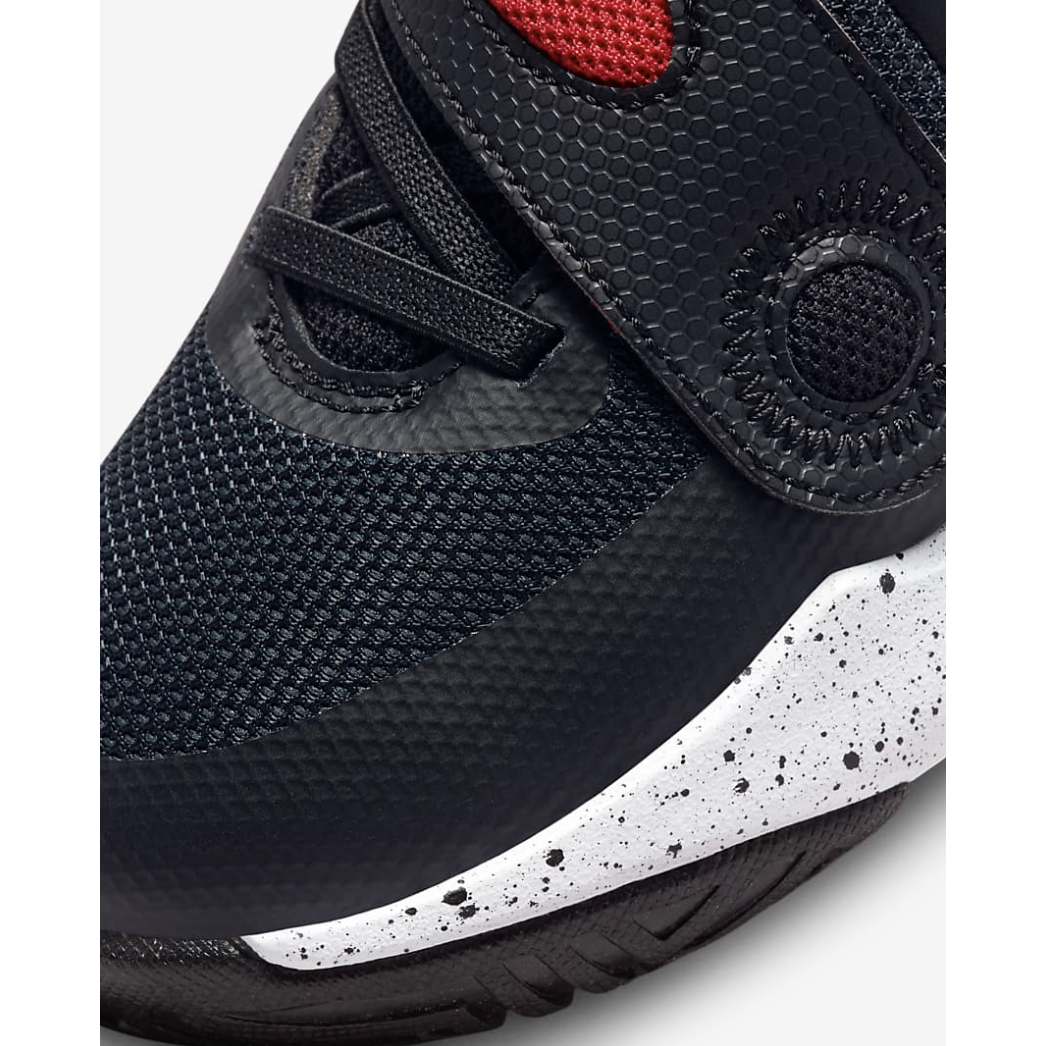 Nike Team Hustle D 11 (Little Kid)