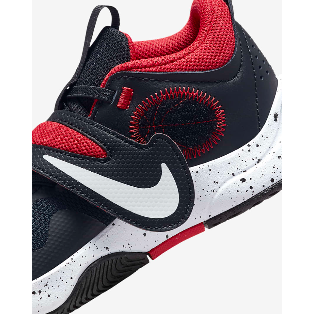 Nike Team Hustle D 11 (Little Kid)