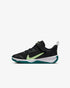 Nike Omni Multi-Court Sneaker (Little Kid)